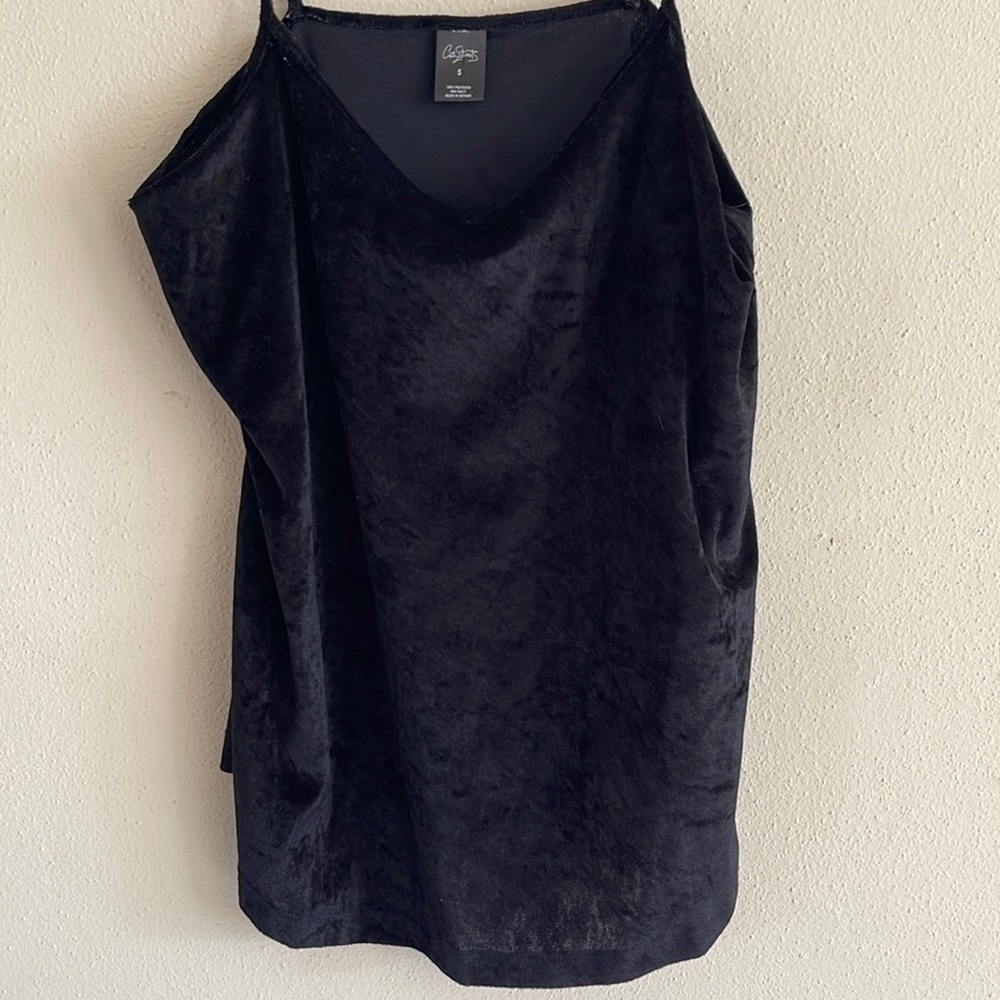 Velvet top
